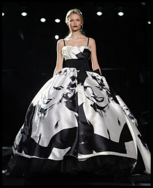 Dolce and Gabbana Marilyn Monroe dress The classic duet of black and white