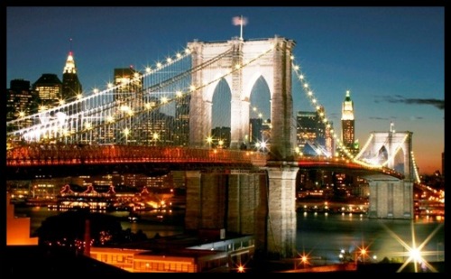 brooklyn-bridge-at-night