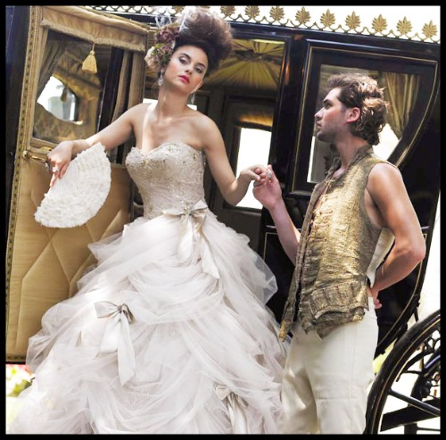 ian-stuart-antoinette-dress-2011