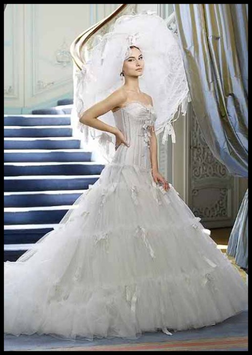 ian-stuart-balanchine-wedding-dress