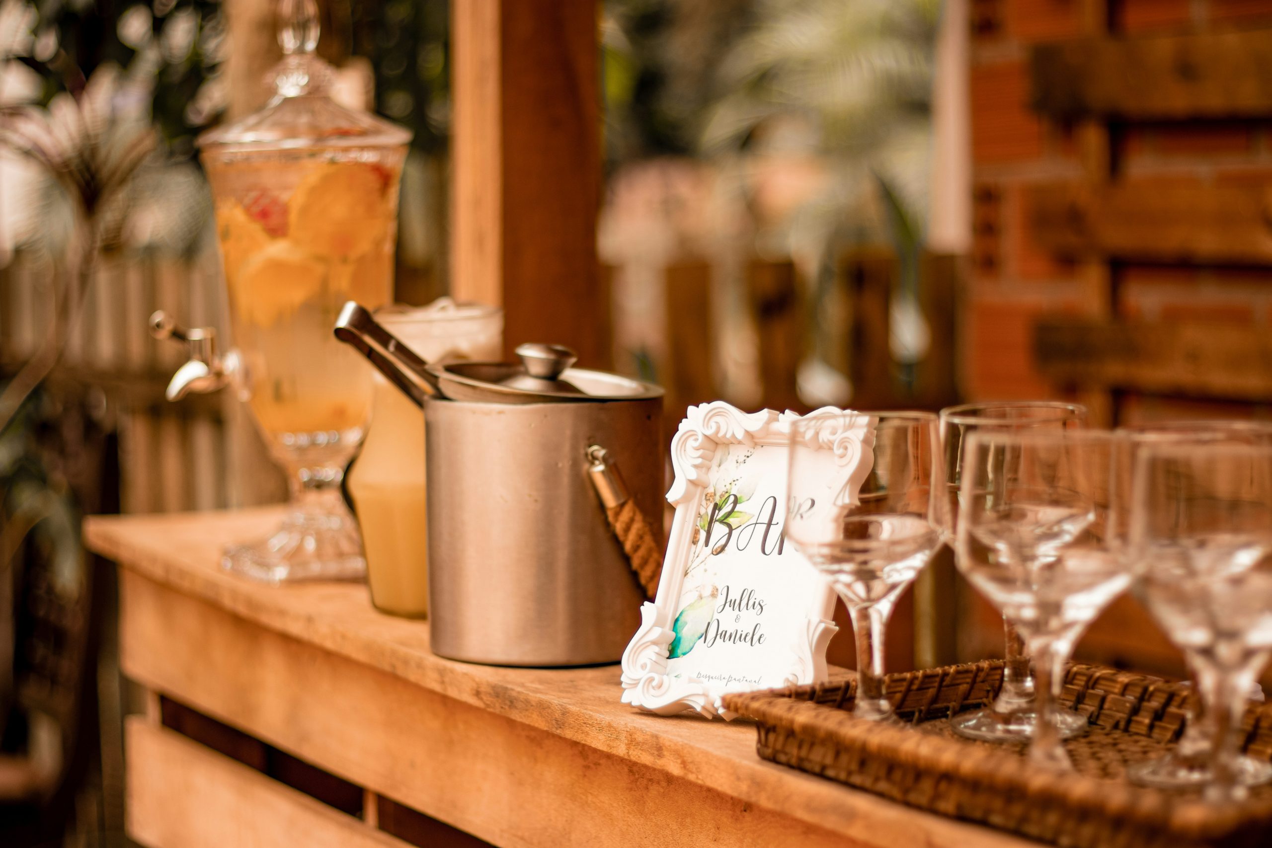 reception-wedding-bar