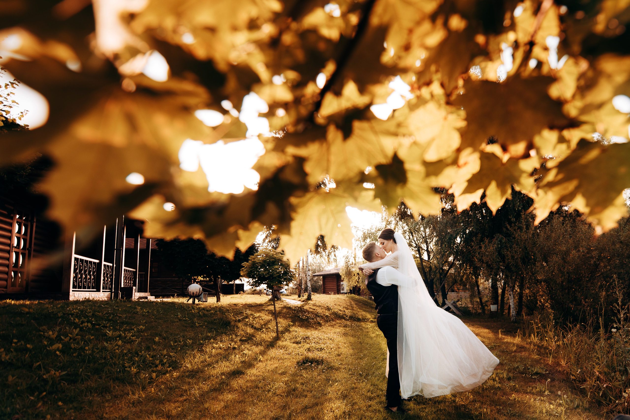 autumn-wedding-pexels